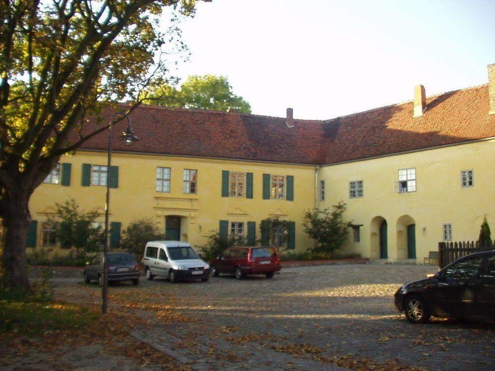 Burg Hotel Ziesar Exterior foto